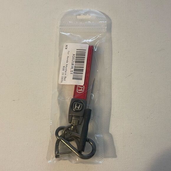 Honda Logo Key Fob Keychain in Red Leather NWT - Picture 4 of 4